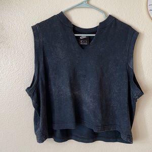 Nike cropped shirt